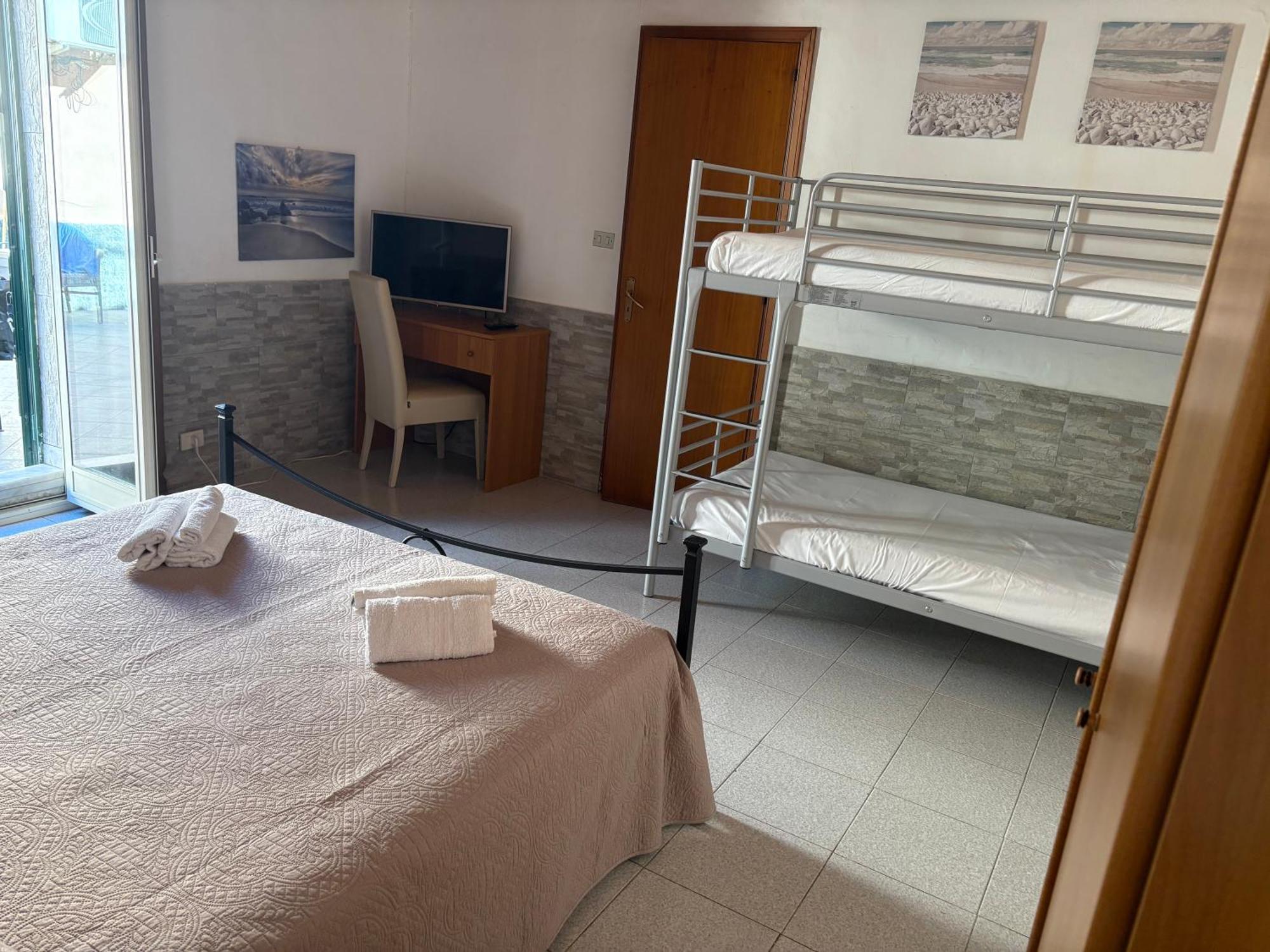 Casa Maya Ognina Sea Cannizzaro * Catane